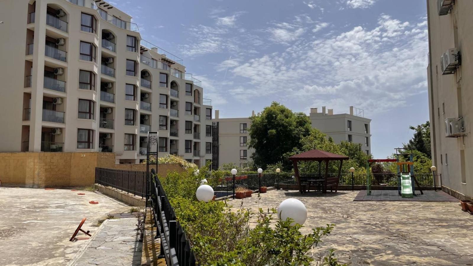 Апартаменти Блу Стар Кабакум - Apartments Blue Star Cabacum Várna Kültér fotó